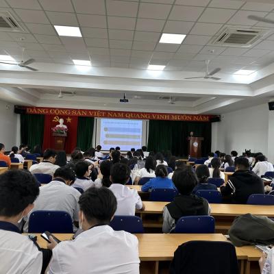 LỚP BỒI DƯỠNG KIẾN THỨC ĐOÀN