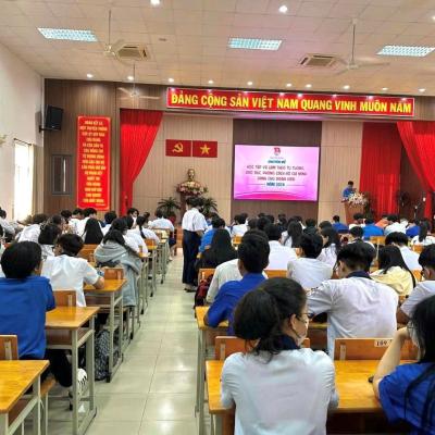 Hội nghị học tập, quán triệt chuyên đề "Học tập và làm theo tư tưởng, đạo đức, phong cách Hồ Chí Minh" năm 2024 - Đợt 4 dành cho đội ngũ đoàn viên